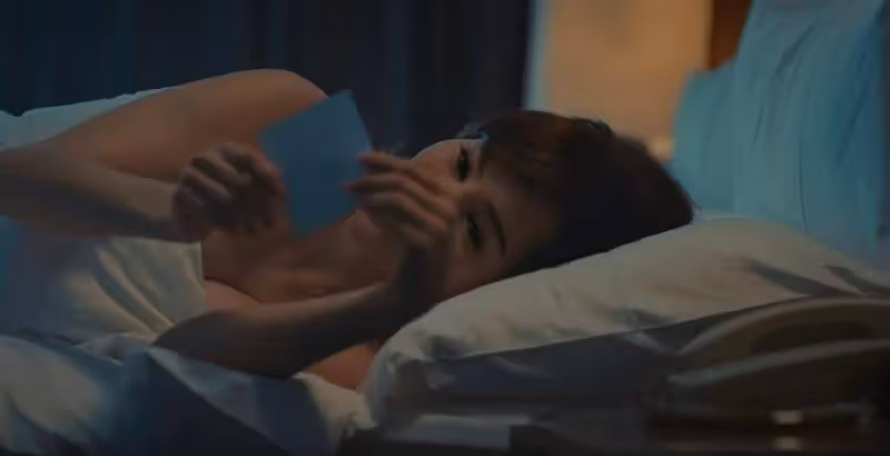 把色賄說成時尚婚姻，卓廷光夫婦沒臉沒皮，黃智賢奉獻視帝級表演