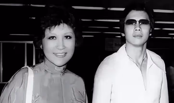向華強原來還有一個女兒，並非陳嵐所生，卻是著名的珠寶設計師