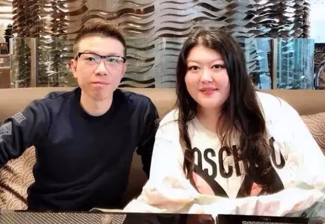 向華強原來還有一個女兒，並非陳嵐所生，卻是著名的珠寶設計師