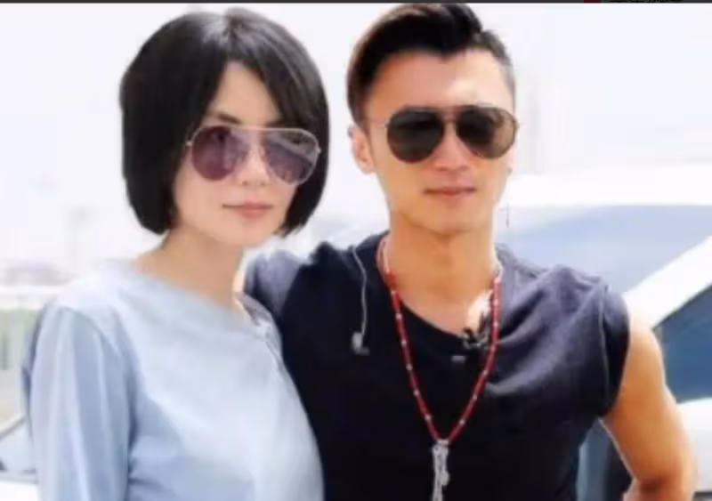 謝霆鋒分手了？獨自抱貓狠心離家，王菲舉動發現端倪！