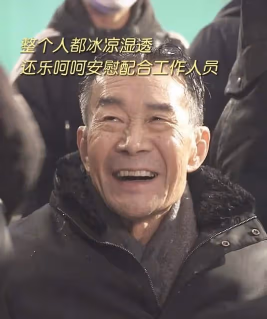 68歲戲骨李雪健寒冬拍淋雨戲，渾身顫抖拒用替身，19年前抗癌成功