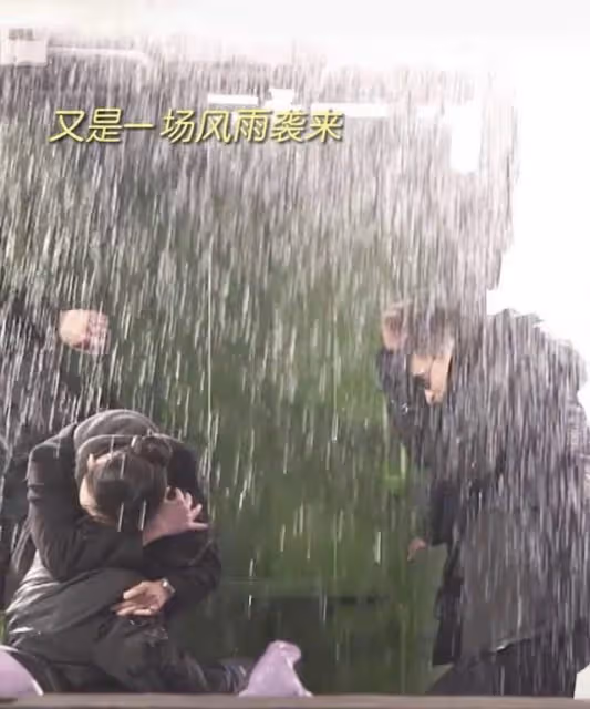 68歲戲骨李雪健寒冬拍淋雨戲，渾身顫抖拒用替身，19年前抗癌成功