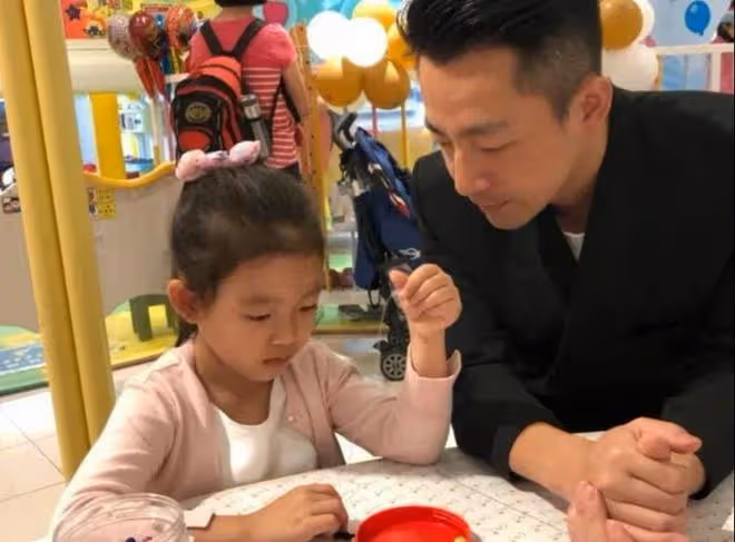 汪小菲深夜再發飆：大S的痛、張穎穎的恩、孩子的傷，全看明白了