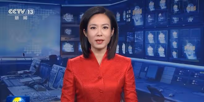 央視主持寶曉峰：從內蒙古走出的美女主播，44歲單身未婚