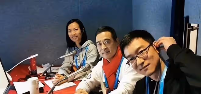 央視主持寶曉峰：從內蒙古走出的美女主播，44歲單身未婚
