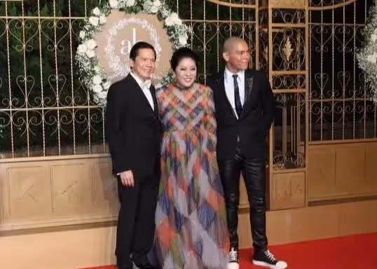 身價上億卻直播帶貨，郭晶晶的一句簡介，直接狠狠打臉向太