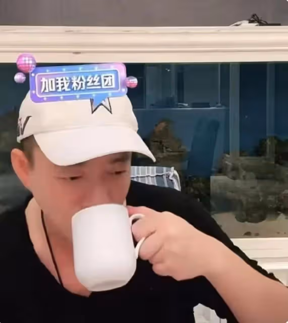 汪小菲直播怒斥大S，不讓孩子回北京觸碰底線，曝多個猛料太震驚