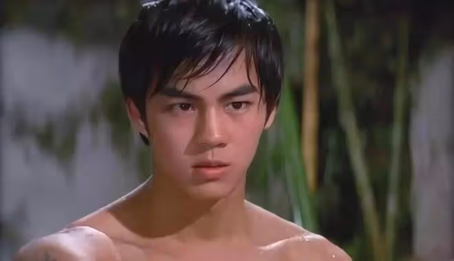 狄龍：英雄老矣！影壇再無楚留香和宋子豪，回憶香江第一美男浮沉