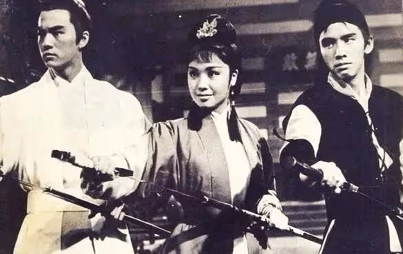 狄龍：英雄老矣！影壇再無楚留香和宋子豪，回憶香江第一美男浮沉