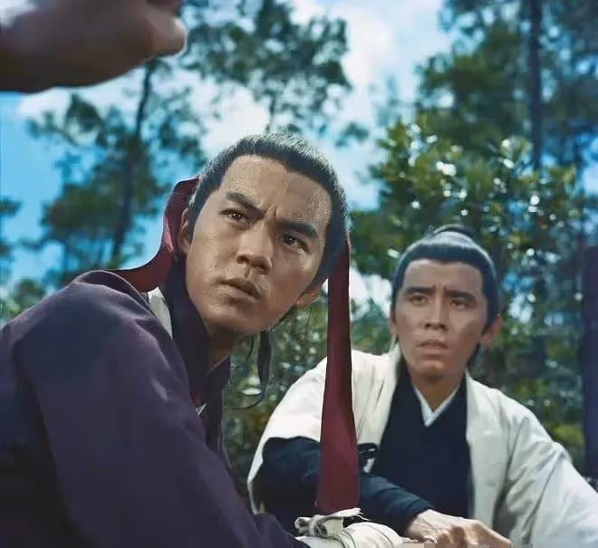 狄龍：英雄老矣！影壇再無楚留香和宋子豪，回憶香江第一美男浮沉
