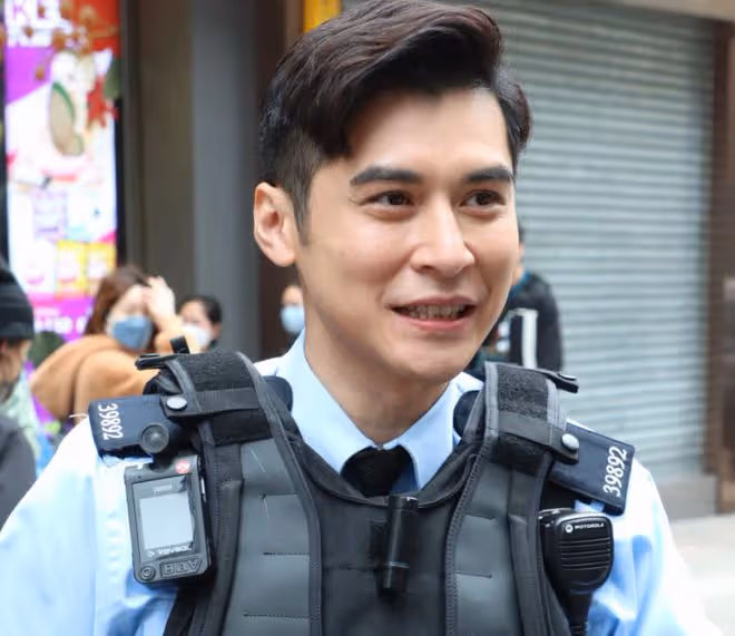恭喜!香港知名男星宣布春節後結婚,希望與玉女歌手生10個小孩
