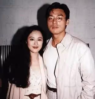 60歲章小蕙自曝更年期症狀,身體不好,但臉上仍比關之琳顯年輕