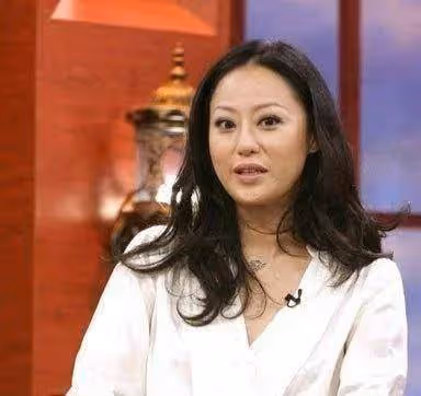 60歲章小蕙自曝更年期症狀,身體不好,但臉上仍比關之琳顯年輕