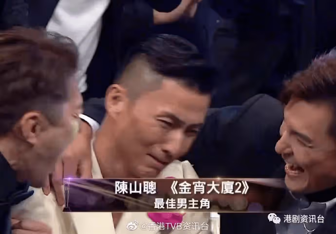 台慶頒獎禮2022|陳山聰開齋膺視帝,江美儀首登視後寶座激動落淚