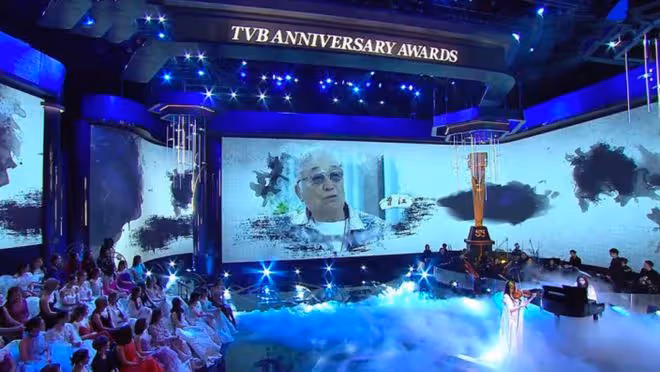 TVB頒獎禮向16位離世前輩致敬，曾江楊群在列，放生前片段好催淚