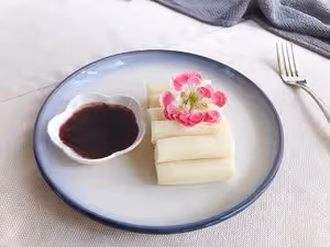 蒸山藥(山藥、藍梅醬)