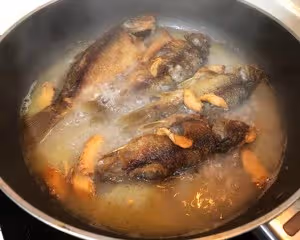 香燜禾花魚
