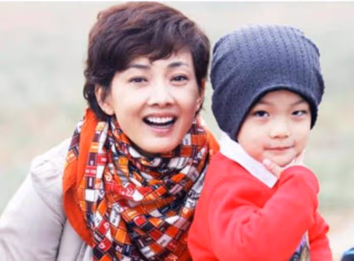 她是射擊冠軍，也是馮鞏媳婦，曾11次登上舞台，現被丈夫寵上天