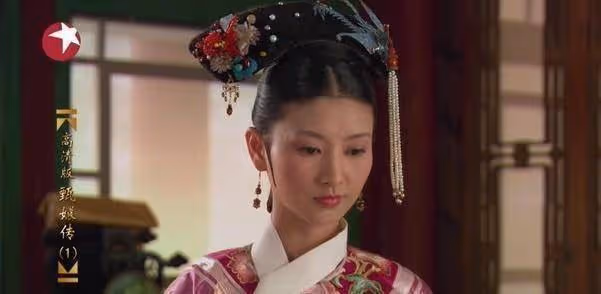 甄嬛傳：為何眉莊兩次懷孕，皇后都不下手？原來她也是替身