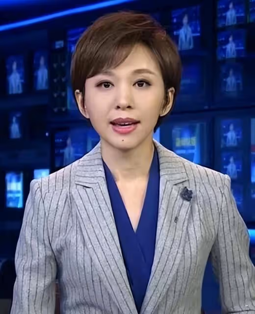 歐陽夏丹自曝身體狀況！穿短裙美腿白皙肌肉緊實，45歲仍未婚未育