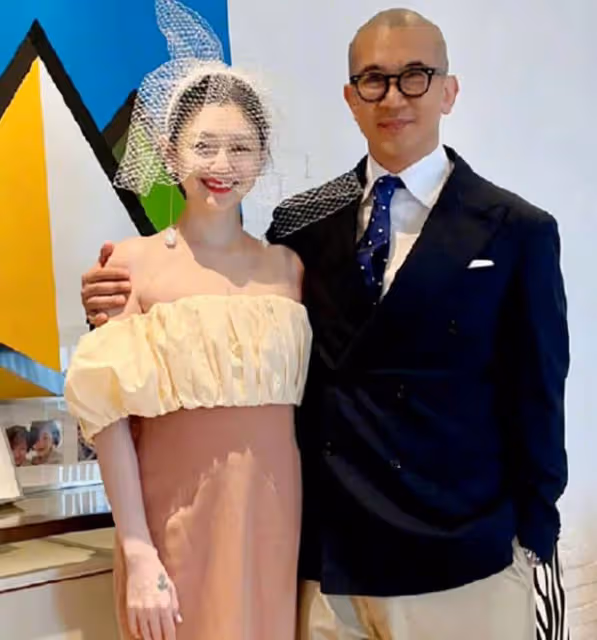 聞周杰倫球鞋,當眾舔女藝人腳趾,小S這些年究竟做過多少荒唐事