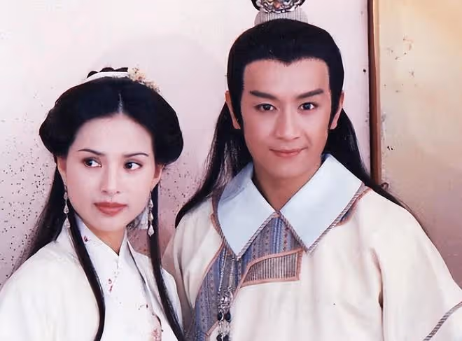 陳浩民：娶小16歲嬌妻，婚後連生四胎，如今一家六口其樂融融