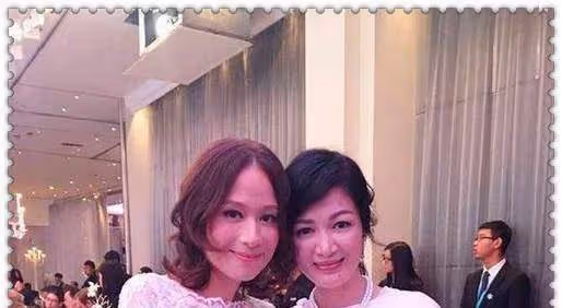 鹿鼎記23年了,韋小寶很幸福,阿珂依舊女神,而她淡出娛樂圈