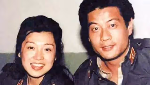 老照片直擊80年代影視明星夫妻相:圖6陳道明杜憲,圖9張國立鄧婕