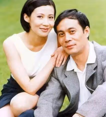 老照片直擊80年代影視明星夫妻相:圖6陳道明杜憲,圖9張國立鄧婕