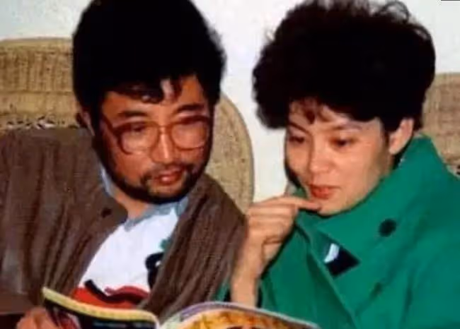 老照片直擊80年代影視明星夫妻相:圖6陳道明杜憲,圖9張國立鄧婕