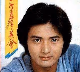 周潤發的10歲,18歲,25歲,34歲,59歲,出道43年一直被模仿