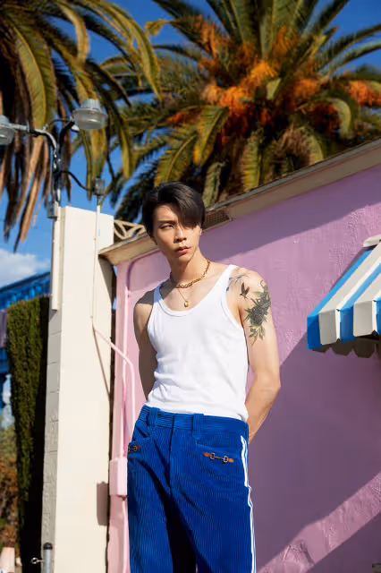 NCT 127新專輯《Ay-Yo》泰容JOHNNY道英預告照公開 時尚外貌吸引視線！