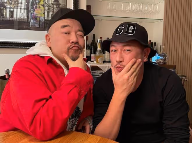 44歲陳鍵鋒近況，出國游遇連環不幸事件，喝到臉紅鬍子拉碴變化大
