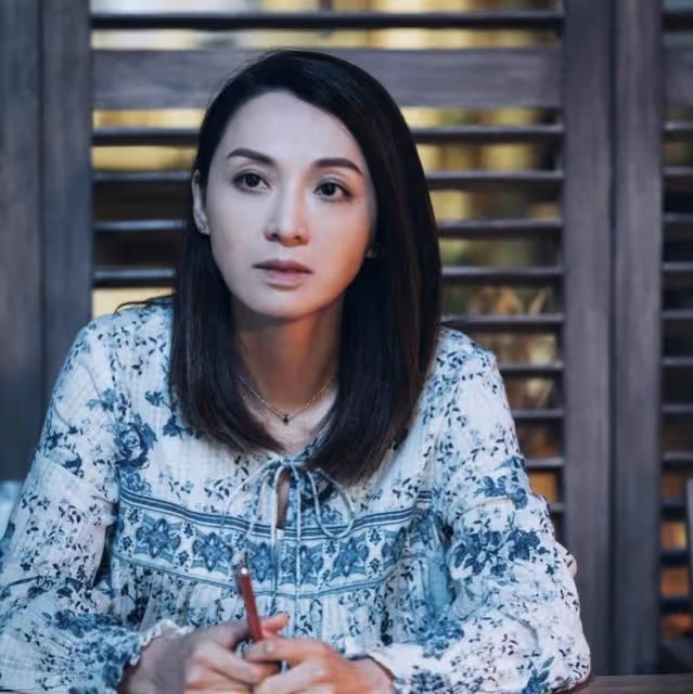 TVB女星大熱倒灶錯失視後！父親離世忍痛開工，再婚嫁小5歲醫生