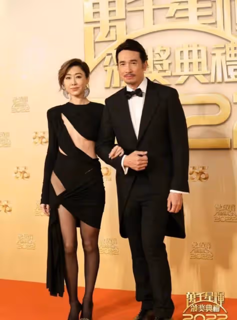 TVB頒獎禮好寒酸：紅毯簡陋，女星服裝廉價，大半藝人叫不上名字