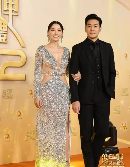 TVB頒獎禮好寒酸：紅毯簡陋，女星服裝廉價，大半藝人叫不上名字