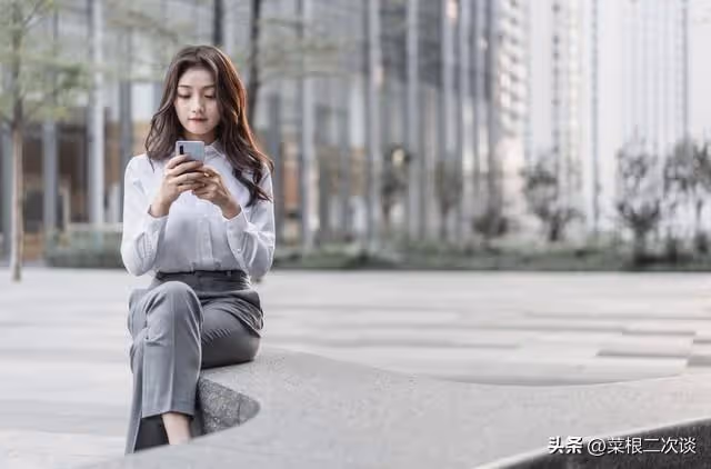 我們住的房子是公婆全款買的,我爸媽卻非要來我們家住下養老