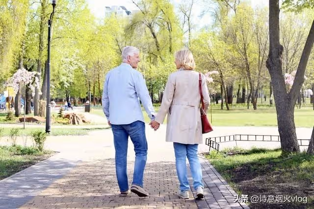 我把自己的房子賣了，投奔在上海工作的女兒 如今腸子都悔青了