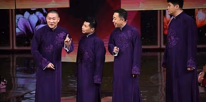 同樣是背叛師門,郭德剛為何能歡迎曹雲金回歸,卻只口不提何雲偉