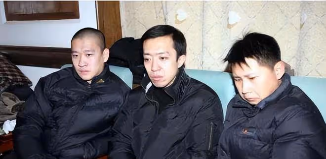 同樣是背叛師門,郭德剛為何能歡迎曹雲金回歸,卻只口不提何雲偉