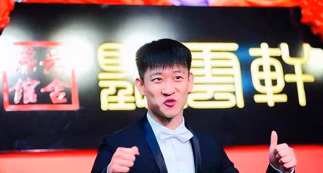 同樣是背叛師門,郭德剛為何能歡迎曹雲金回歸,卻只口不提何雲偉