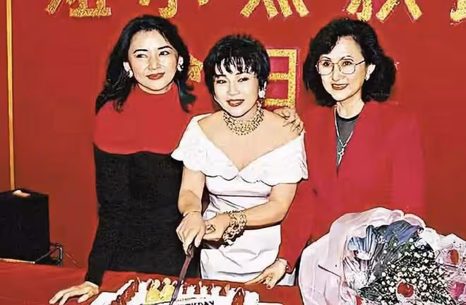 從李連杰師姐變成前妻，黃秋燕曾生活艱難，如今仍為前夫說好話