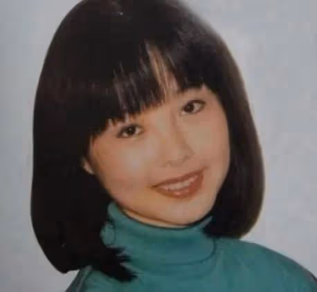 魯豫：53歲成名媛躋身上流社會不容易，參加萬寶寶私人晚宴好風光