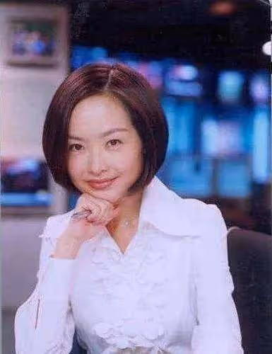 魯豫:53歲成名媛躋身上流社會不容易,參加萬寶寶私人晚宴好風光