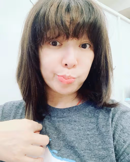認小三當乾媽!趙詠華「19歲後沒見過生母」頓失親情 謝她陪伴30年「替抄心經祈福」:恩情還不完