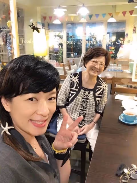 認小三當乾媽!趙詠華「19歲後沒見過生母」頓失親情 謝她陪伴30年「替抄心經祈福」:恩情還不完