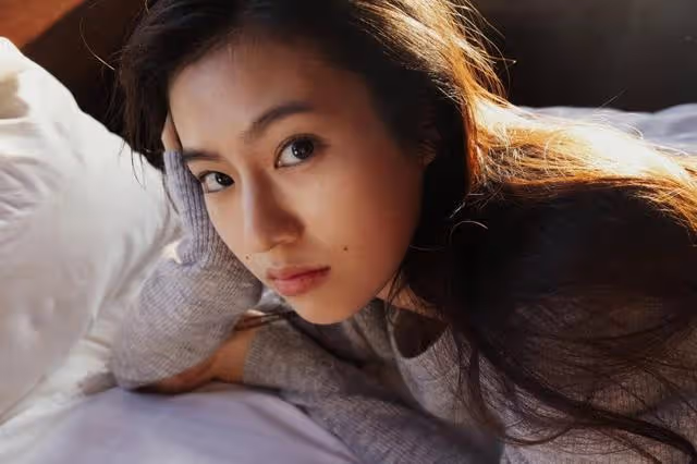 女演員的性感只有1.58米高