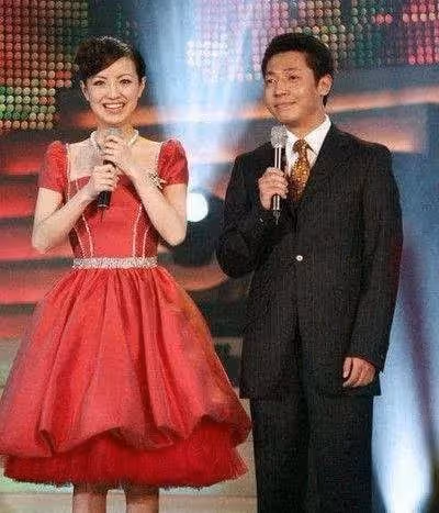 塗經緯哭訴：與撒貝寧分手，對我打擊很大，所以我選擇與富商交往