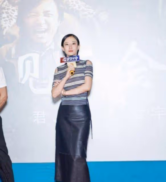 娜扎和「高貴妃」撞衫,不敵對方氣場強大,譚卓輕輕鬆鬆就贏了
