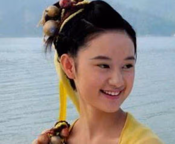還記得《仙劍3》的花楹嗎?如今搭檔千璽演花魁,美到認不出